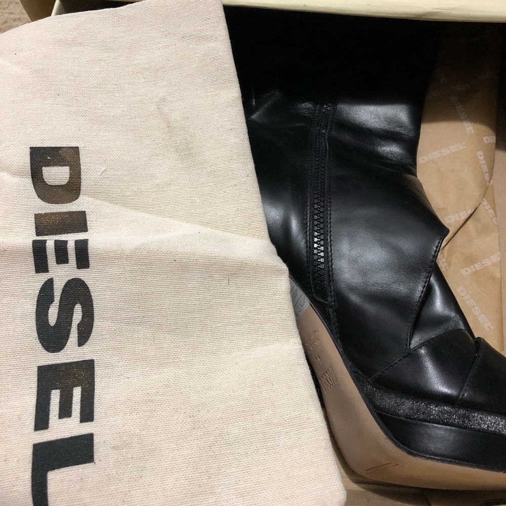 Diesel Boots - Picture 7 of 8